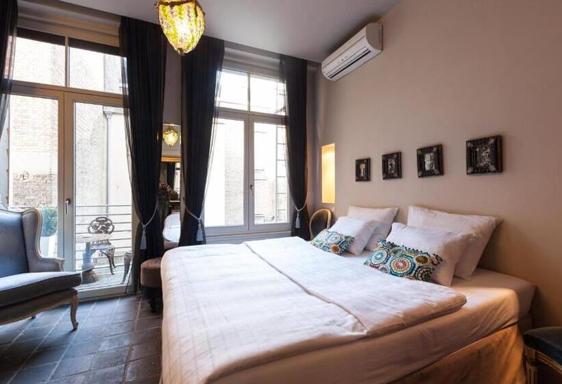 غرفة كمفورت مع بلكونة, Diamonds And Pearls