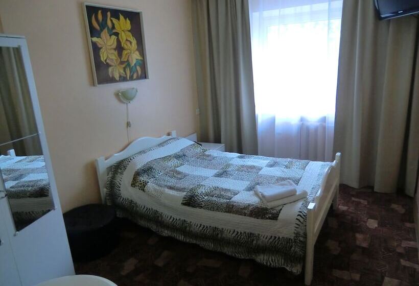 اتاق استاندارد یک نفره, Dorell