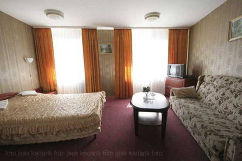 اتاق استاندارد, Dorell