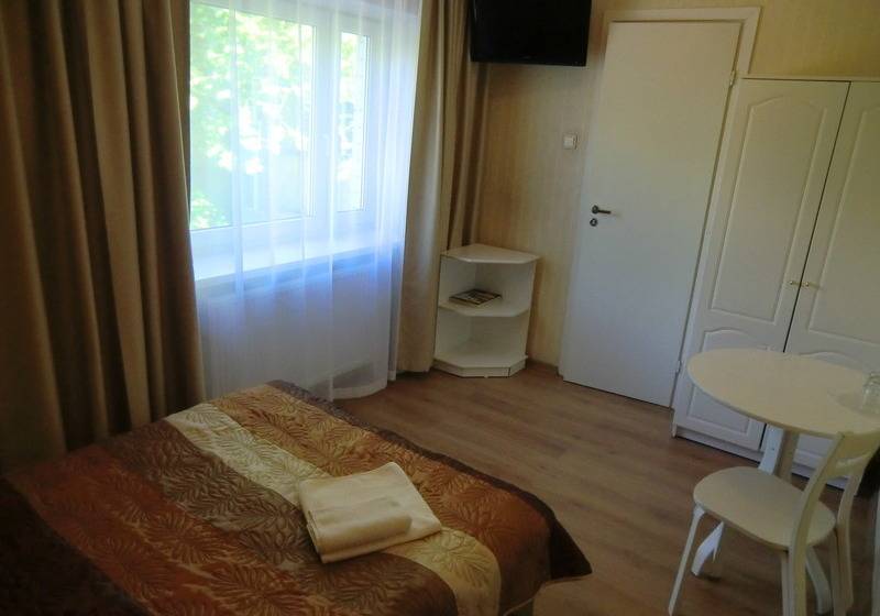 اتاق استاندارد یک نفره, Dorell