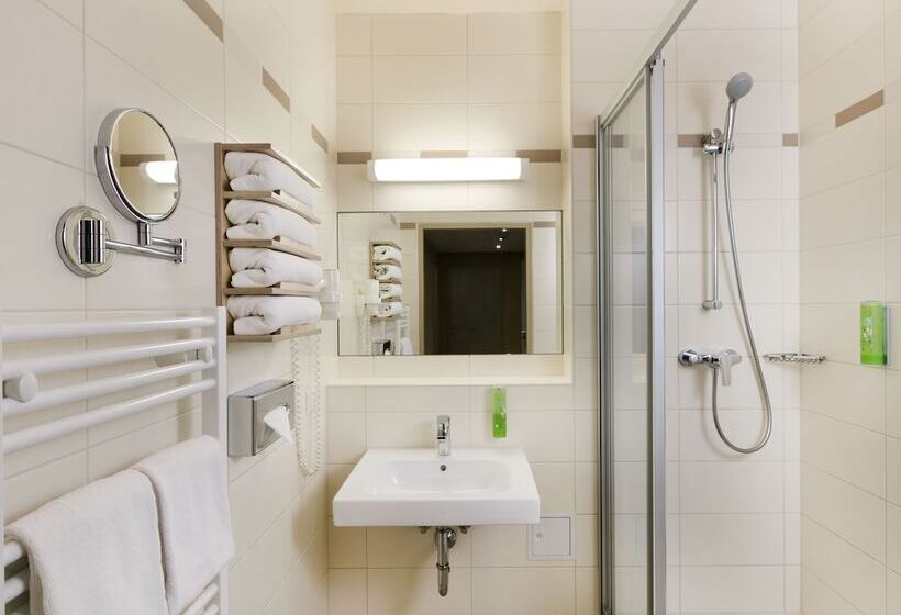 Номер Стандарт Индивидуальный, Jufa Hotel Graz City