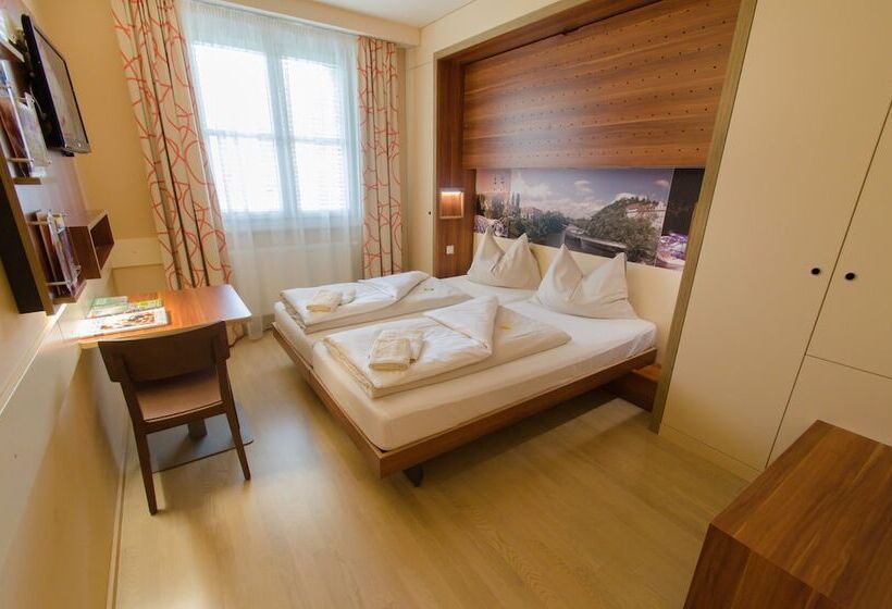 Номер Стандарт Индивидуальный, Jufa Hotel Graz City