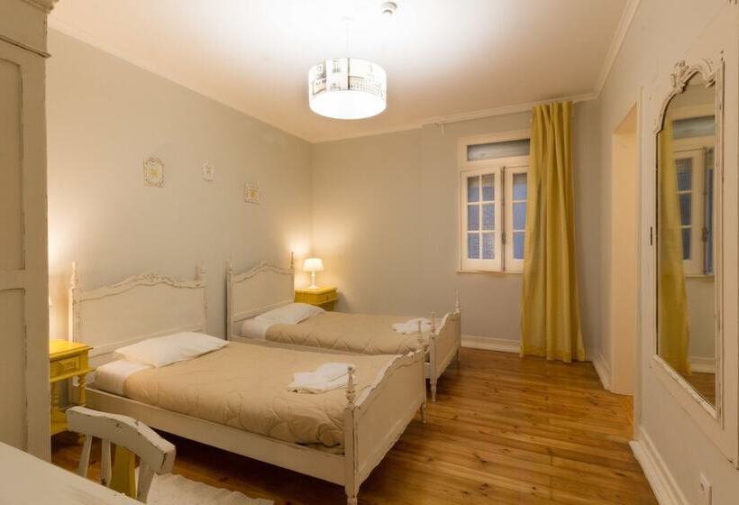Quarto standard, Lisboa Central Hostel