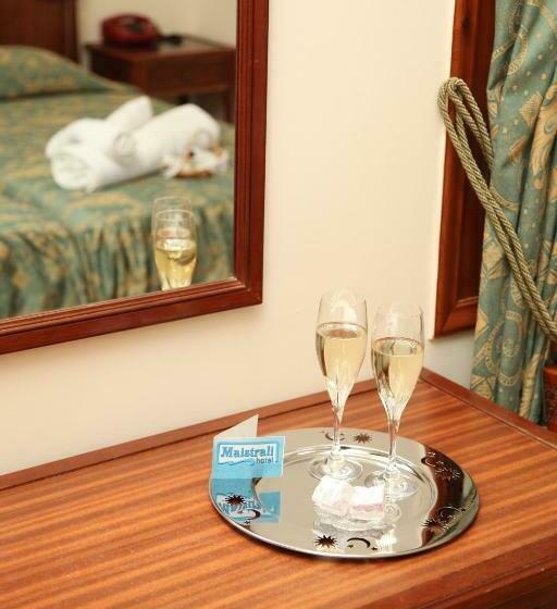 اتاق استاندارد در طبقه همکف, Maistrali