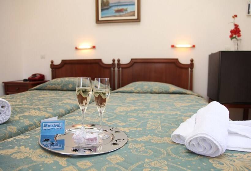 اتاق استاندارد در طبقه همکف, Maistrali