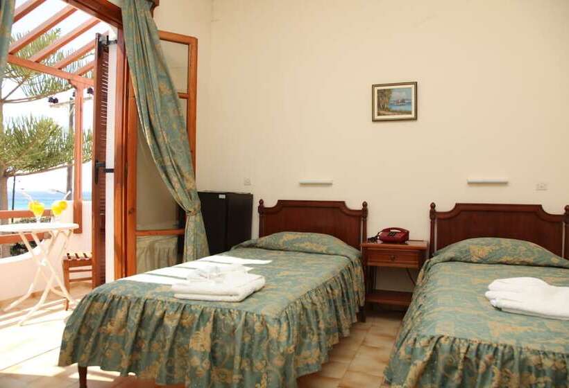 اتاق استاندارد در طبقه همکف, Maistrali