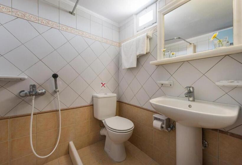 Номер Стандарт Трехместный, Olympia