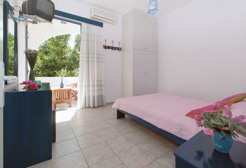 إستوديو قياسى مطلّ علي الحديقة, Maistrali Apartments