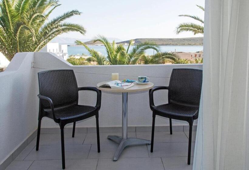استودیوی استاندارد با چشم‌انداز دریا, Maistrali Apartments
