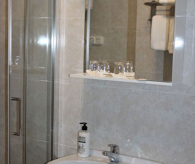 スタンダード４人部屋, Pension El Parque