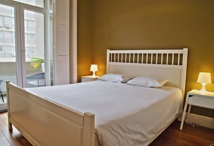 اتاق استاندارد, Porto Spot Hostel
