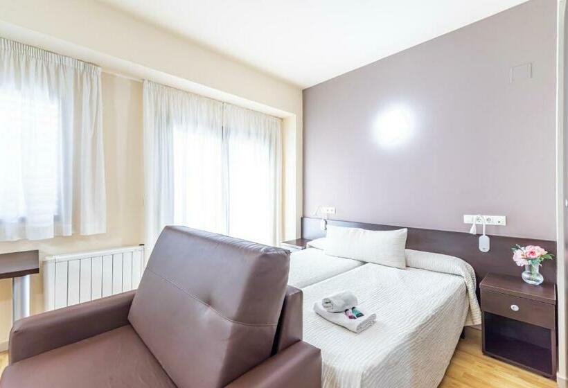 استودیو کامفورت, Residencia Universitaria Erasmo