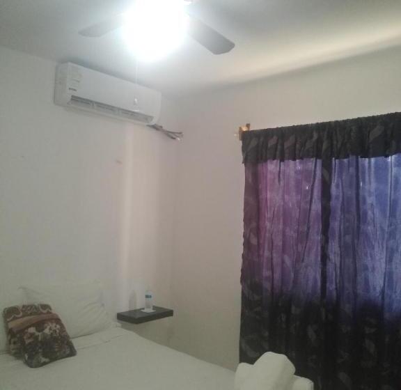 标准间, La Casa Jorge & Marvin