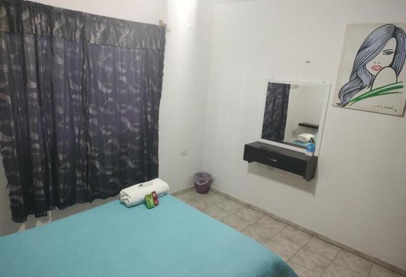 标准间, La Casa Jorge & Marvin