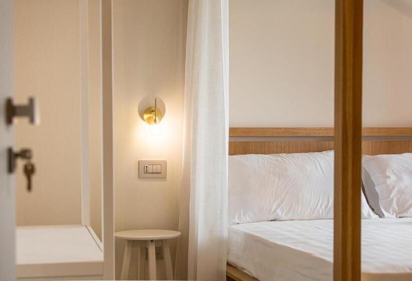 スタンダードトリプルルーム, Civiconove Affittacamere