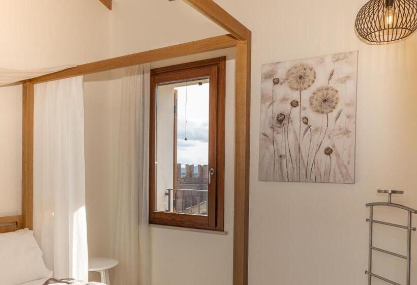 スタンダードトリプルルーム, Civiconove Affittacamere