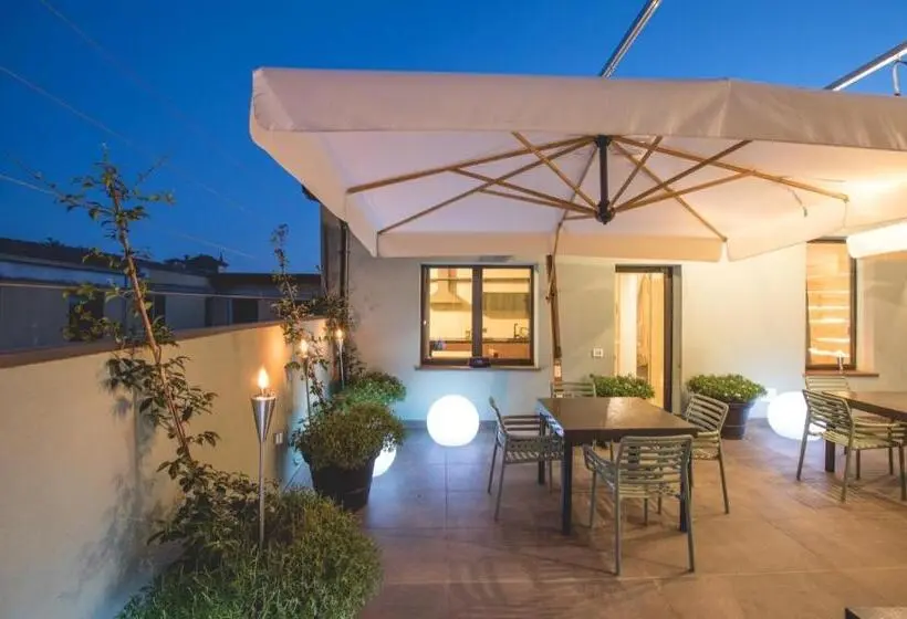 اتاق استاندارد با تخت بزرگ, Le Stagioni Luxury Suite