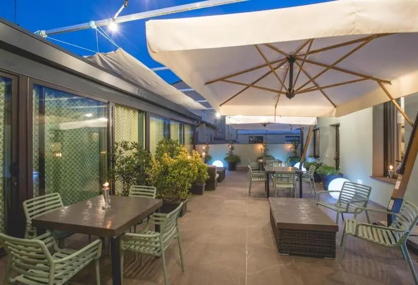اتاق استاندارد با تخت بزرگ, Le Stagioni Luxury Suite