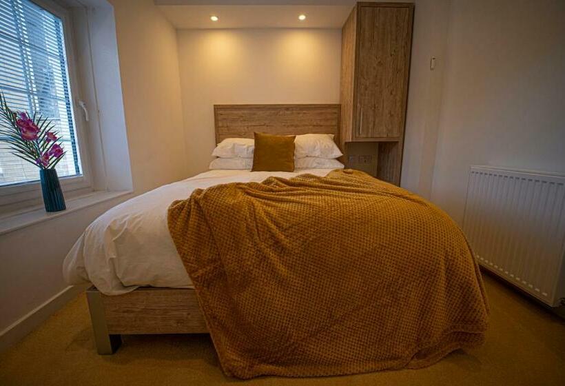 １ベッドルームアパートメント, The Clarendon