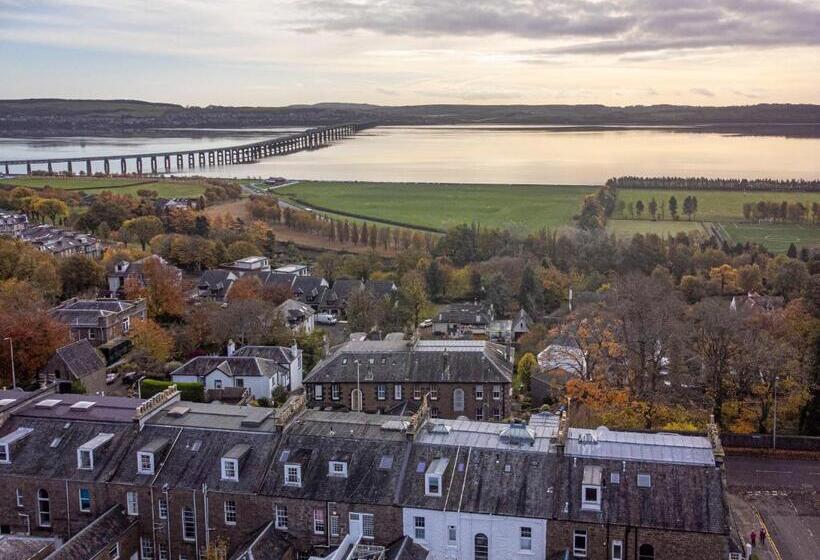 キングサイズベッドのスイートルーム, The Clarendon