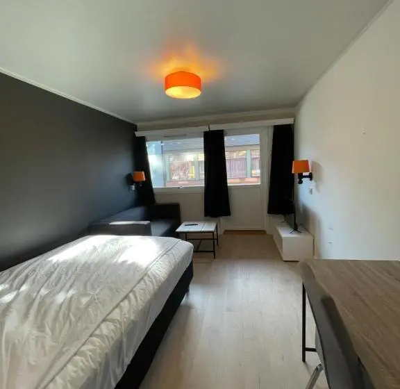 اتاق لوکس, Namsen Hotell