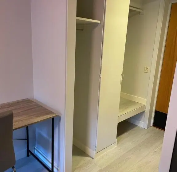 اتاق لوکس, Namsen Hotell