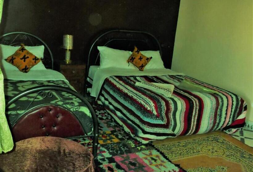 اتاق لوکس, Tifinagh Guest House