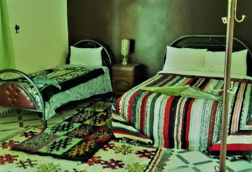 اتاق استاندارد یک تخته برای معلولان, Tifinagh Guest House