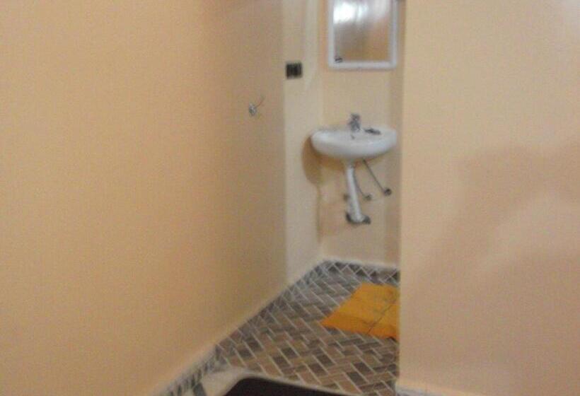 اتاق استاندارد یک تخته برای معلولان, Tifinagh Guest House