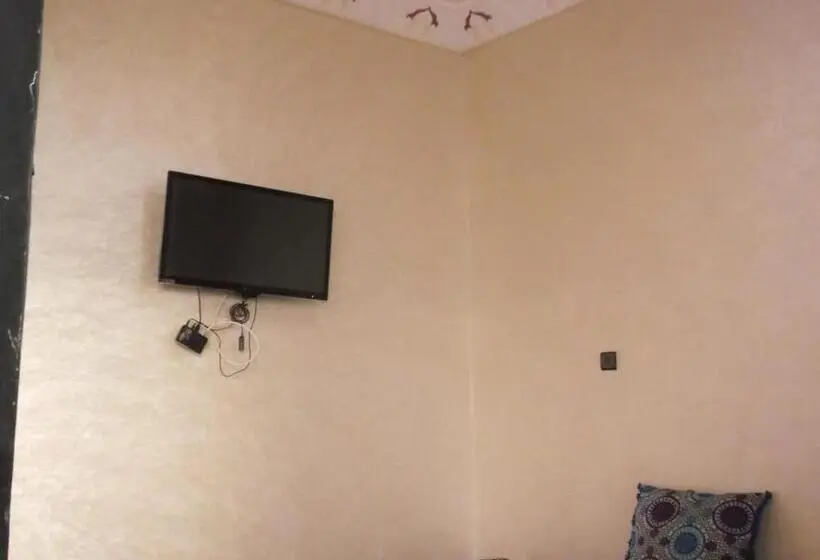 اتاق استاندارد با سرویس بهداشتی مشترک, Tifinagh Guest House