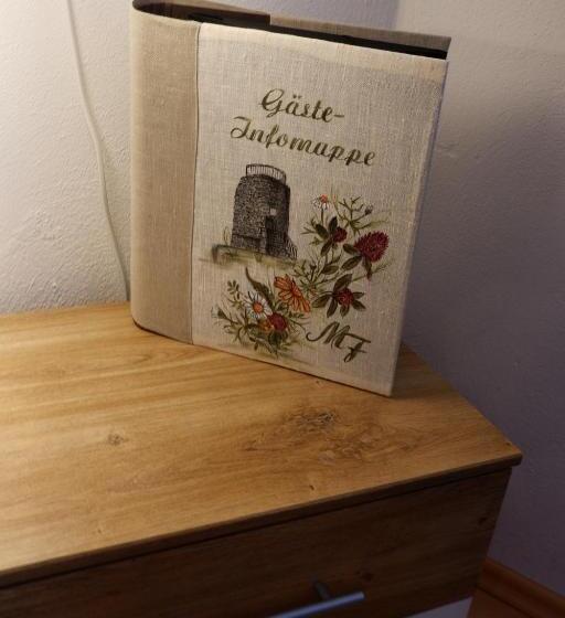 Номер Стандарт с Балконом, Frühstückspension Mayer Schiller