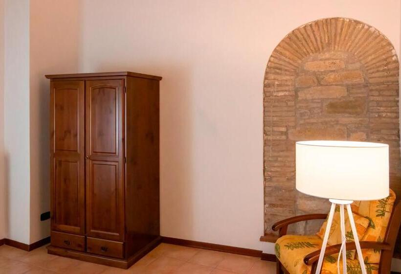 2 Bedrooms Apartment Mountain View, Casale Rancaglia