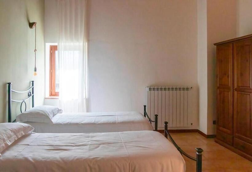 2 Bedrooms Apartment Mountain View, Casale Rancaglia