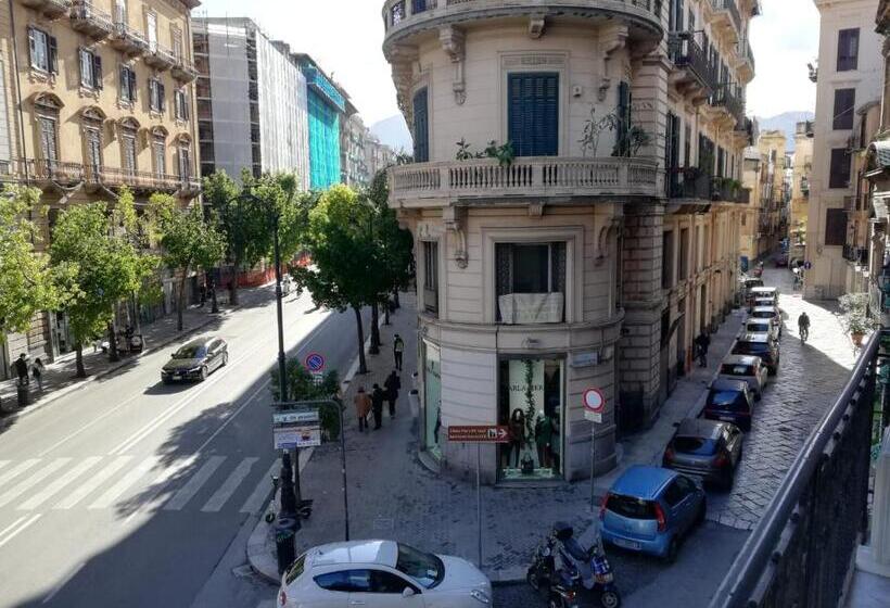 اتاق استاندارد, Ai Giudici