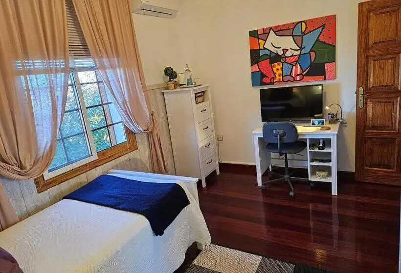اتاق استاندارد یک نفره, Casa Ramon B&b