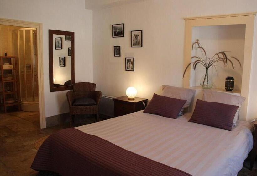 חדר סטנדרט לארבעה, La Dominotte