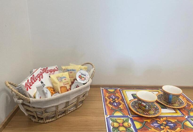 חדר סופריור, Lumia N  Ciuri