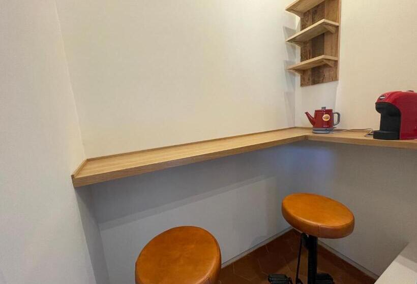 חדר סופריור, Lumia N  Ciuri