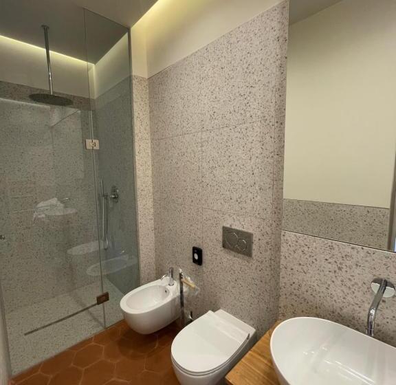 חדר סופריור, Lumia N  Ciuri