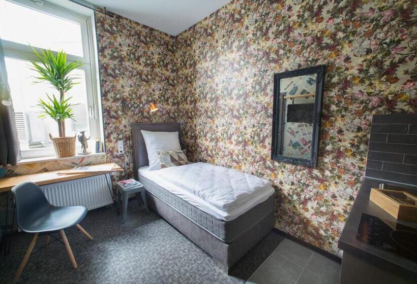 스탠다드 스튜디오, Aappartel Aparthotel Herford