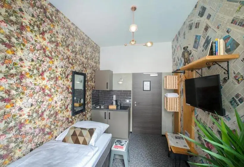 スタンダードスタジオ, Aappartel Aparthotel Herford
