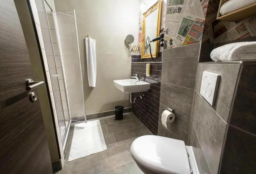 スタンダード４人部屋, Aappartel Aparthotel Herford