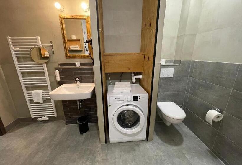 스탠다드 스튜디오, Aappartel Aparthotel Herford