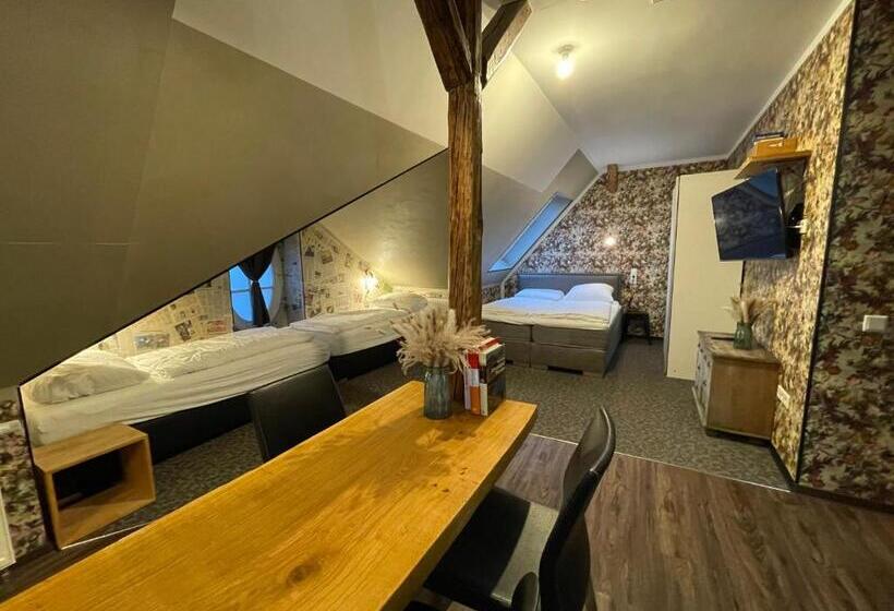 스탠다드 스튜디오, Aappartel Aparthotel Herford