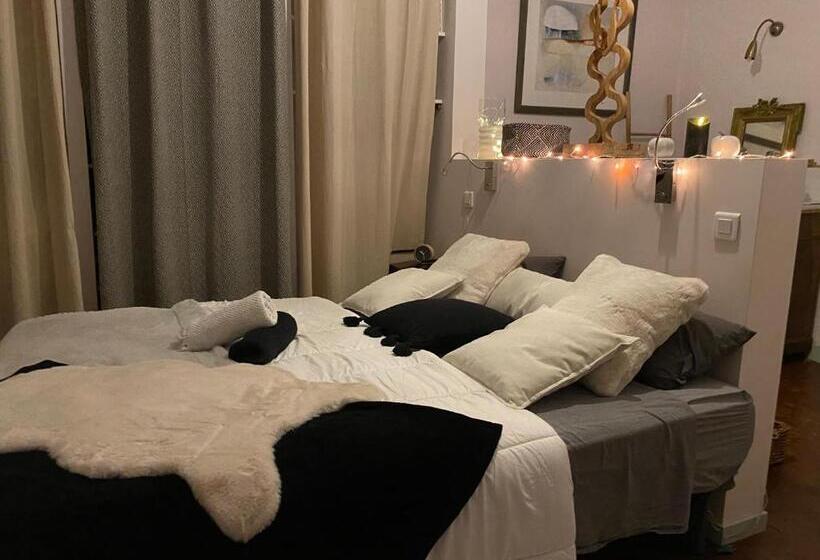 חדר דלוקס, La Galerie Du Port