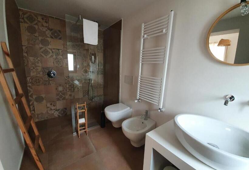 اتاق لوکس, Mamapulia Home