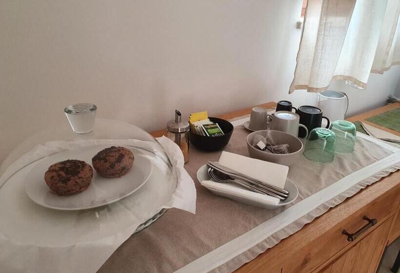 اتاق لوکس, Mamapulia Home