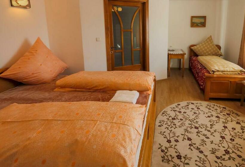标准三人间, Pensiunea Agroturistica Stefan Viorica