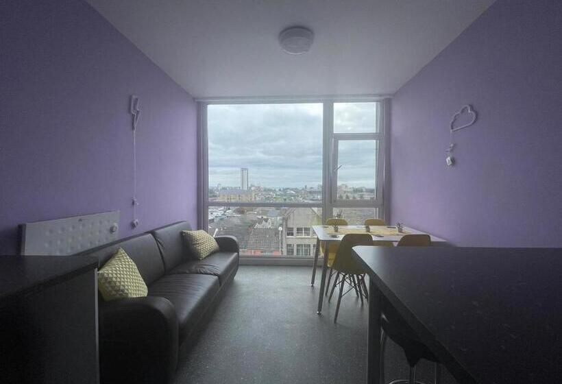 Quarto Triplo Comfort, Neon 160