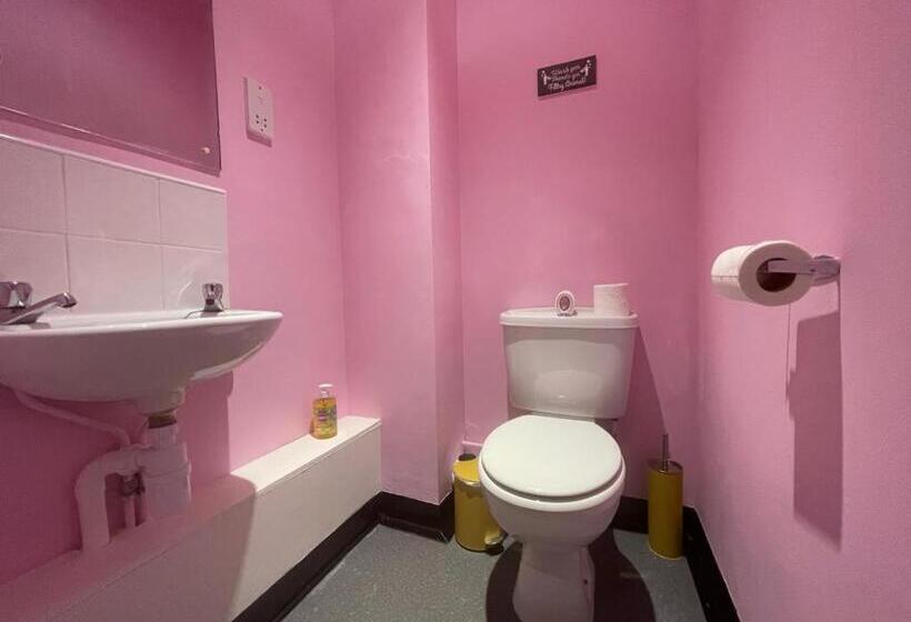 Apartamento 1 Quarto Vista Mar, Neon 160